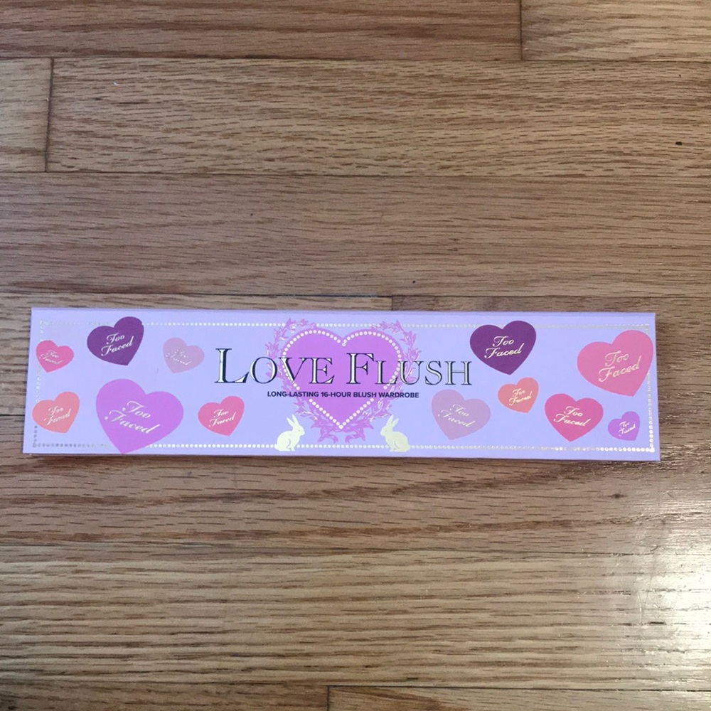Too Faced Love Flush Blush Palette